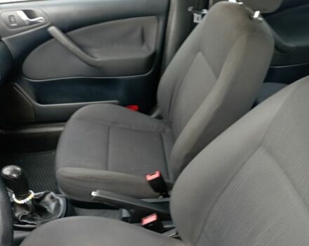 Сірий Шкода Октавія, об'ємом двигуна 1.6 л та пробігом 242 тис. км за 5600 $, фото 6 на Automoto.ua