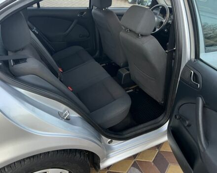 Шкода Октавия 2009 в Знаменке на Automoto.ua Серый Шкода Октавия, объемом двигателя 1.6 л и пробегом 186 тыс. км за 5500 $, фото 13 на Automoto.ua