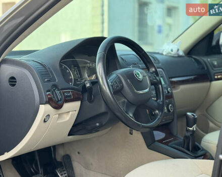 Сірий Шкода Октавія, об'ємом двигуна 1.39 л та пробігом 265 тис. км за 6900 $, фото 22 на Automoto.ua