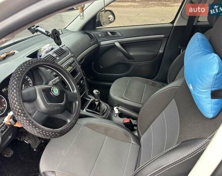 Сірий Шкода Октавія, об'ємом двигуна 1.6 л та пробігом 162 тис. км за 7000 $, фото 1 на Automoto.ua