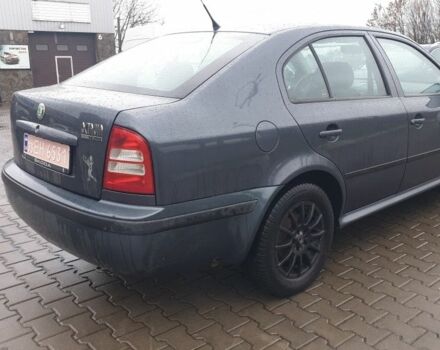 Серый Шкода Октавия, объемом двигателя 1.6 л и пробегом 250 тыс. км за 5552 $, фото 3 на Automoto.ua