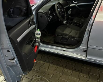 Серый Шкода Октавия, объемом двигателя 1.4 л и пробегом 320 тыс. км за 6500 $, фото 3 на Automoto.ua