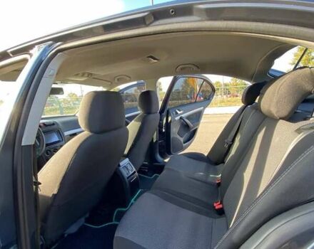 Серый Шкода Октавия, объемом двигателя 1.6 л и пробегом 343 тыс. км за 6300 $, фото 2 на Automoto.ua