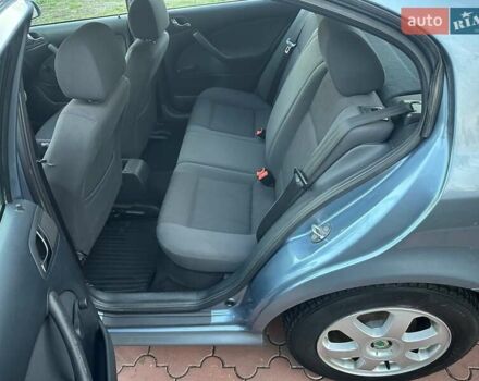 Серый Шкода Октавия, объемом двигателя 1.6 л и пробегом 213 тыс. км за 5600 $, фото 23 на Automoto.ua