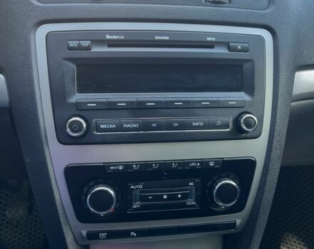 Серый Шкода Октавия, объемом двигателя 1.8 л и пробегом 212 тыс. км за 7400 $, фото 9 на Automoto.ua