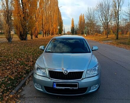 Серый Шкода Октавия, объемом двигателя 1.6 л и пробегом 230 тыс. км за 7800 $, фото 4 на Automoto.ua