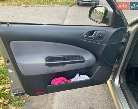 Шкода Октавія 2009 у Белой Церкве на Automoto.ua Сірий Шкода Октавія, об'ємом двигуна 1.9 л та пробігом 209 тис. км за 6800 $, фото 11 на Automoto.ua