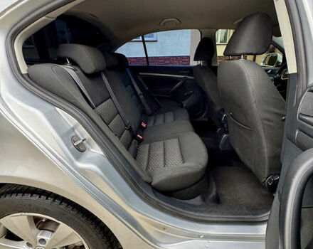 Серый Шкода Октавия, объемом двигателя 1.9 л и пробегом 237 тыс. км за 7499 $, фото 47 на Automoto.ua