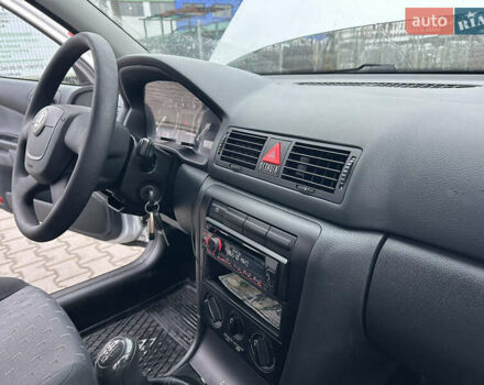 Серый Шкода Октавия, объемом двигателя 1.6 л и пробегом 190 тыс. км за 5999 $, фото 44 на Automoto.ua