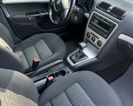 Серый Шкода Октавия, объемом двигателя 1.4 л и пробегом 205 тыс. км за 6800 $, фото 18 на Automoto.ua