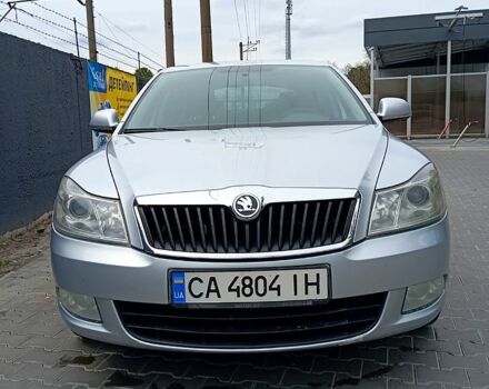 Серый Шкода Октавия, объемом двигателя 1.8 л и пробегом 275 тыс. км за 7000 $, фото 2 на Automoto.ua
