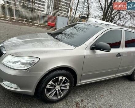 Сірий Шкода Октавія, об'ємом двигуна 1.6 л та пробігом 162 тис. км за 7000 $, фото 5 на Automoto.ua