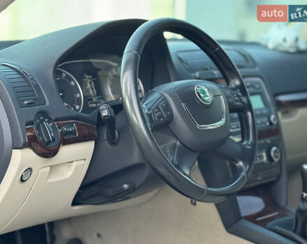 Сірий Шкода Октавія, об'ємом двигуна 1.39 л та пробігом 265 тис. км за 6900 $, фото 23 на Automoto.ua