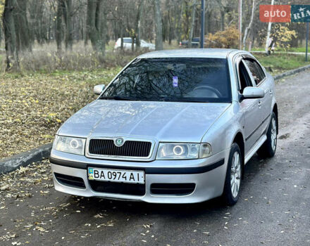 Сірий Шкода Октавія, об'ємом двигуна 1.78 л та пробігом 300 тис. км за 4850 $, фото 1 на Automoto.ua