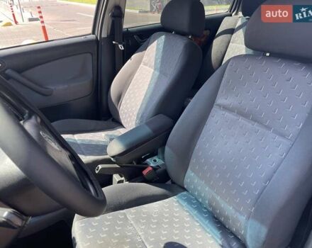 Серый Шкода Октавия, объемом двигателя 1.9 л и пробегом 219 тыс. км за 3500 $, фото 9 на Automoto.ua