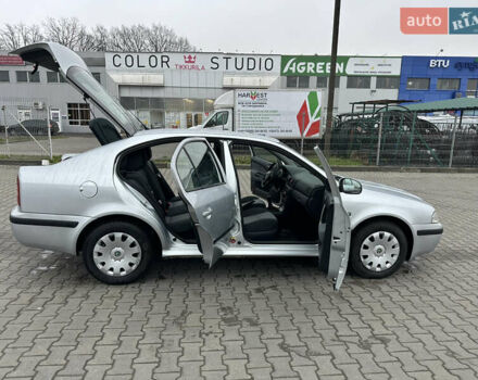 Серый Шкода Октавия, объемом двигателя 1.6 л и пробегом 190 тыс. км за 5999 $, фото 49 на Automoto.ua