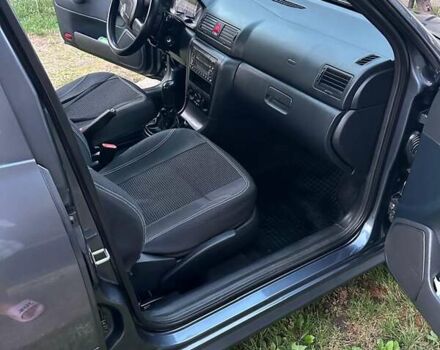 Серый Шкода Октавия, объемом двигателя 1.6 л и пробегом 275 тыс. км за 5500 $, фото 3 на Automoto.ua