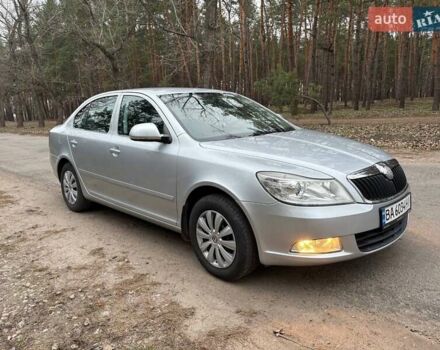 Сірий Шкода Октавія, об'ємом двигуна 1.6 л та пробігом 230 тис. км за 7783 $, фото 5 на Automoto.ua