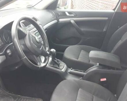 Серый Шкода Октавия, объемом двигателя 1.4 л и пробегом 224 тыс. км за 6400 $, фото 10 на Automoto.ua