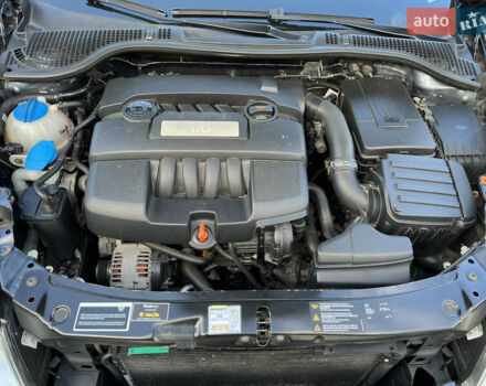 Серый Шкода Октавия, объемом двигателя 1.6 л и пробегом 227 тыс. км за 7950 $, фото 19 на Automoto.ua