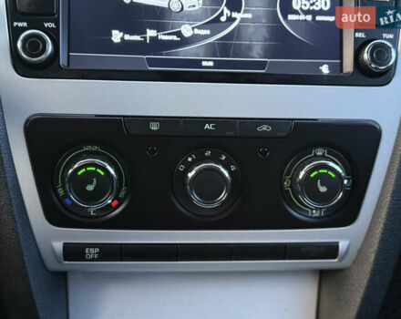 Серый Шкода Октавия, объемом двигателя 1.8 л и пробегом 260 тыс. км за 8999 $, фото 35 на Automoto.ua