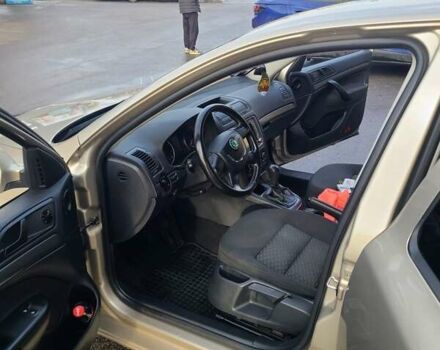 Сірий Шкода Октавія, об'ємом двигуна 1.6 л та пробігом 158 тис. км за 6500 $, фото 23 на Automoto.ua