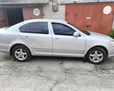 Серый Шкода Октавия, объемом двигателя 1.6 л и пробегом 170 тыс. км за 6800 $, фото 6 на Automoto.ua