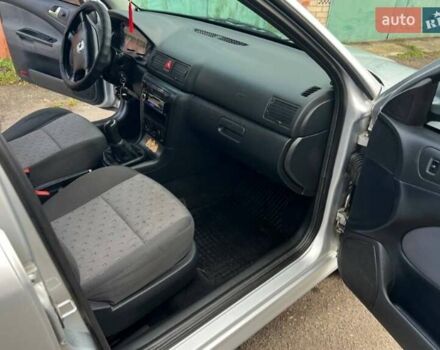 Сірий Шкода Октавія, об'ємом двигуна 1.6 л та пробігом 252 тис. км за 4999 $, фото 15 на Automoto.ua