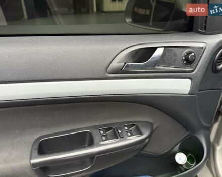 Сірий Шкода Октавія, об'ємом двигуна 1.4 л та пробігом 200 тис. км за 7300 $, фото 24 на Automoto.ua