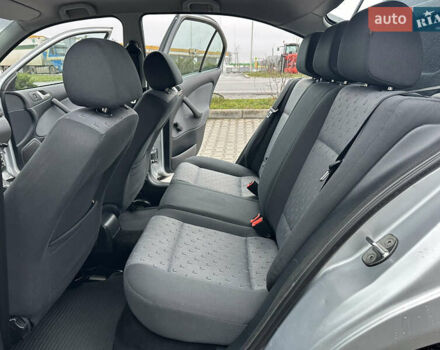 Серый Шкода Октавия, объемом двигателя 1.6 л и пробегом 190 тыс. км за 5999 $, фото 35 на Automoto.ua