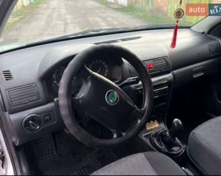 Сірий Шкода Октавія, об'ємом двигуна 1.6 л та пробігом 252 тис. км за 4999 $, фото 9 на Automoto.ua