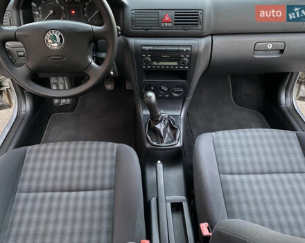 Серый Шкода Октавия, объемом двигателя 1.6 л и пробегом 207 тыс. км за 6300 $, фото 9 на Automoto.ua