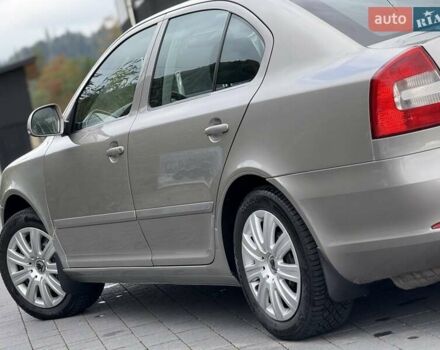 Шкода Октавия 2009 в Хусте на Automoto.ua Серый Шкода Октавия, объемом двигателя 1.4 л и пробегом 200 тыс. км за 6199 $, фото 18 на Automoto.ua