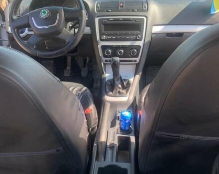Серый Шкода Октавия, объемом двигателя 1.6 л и пробегом 235 тыс. км за 7700 $, фото 16 на Automoto.ua