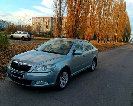 Серый Шкода Октавия, объемом двигателя 1.6 л и пробегом 230 тыс. км за 7800 $, фото 3 на Automoto.ua