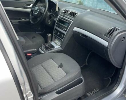 Серый Шкода Октавия, объемом двигателя 1.6 л и пробегом 260 тыс. км за 7900 $, фото 7 на Automoto.ua