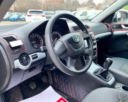 Сірий Шкода Октавія, об'ємом двигуна 1.9 л та пробігом 295 тис. км за 6590 $, фото 9 на Automoto.ua