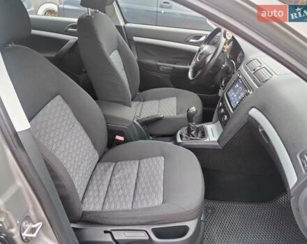Серый Шкода Октавия, объемом двигателя 1.6 л и пробегом 270 тыс. км за 8200 $, фото 8 на Automoto.ua