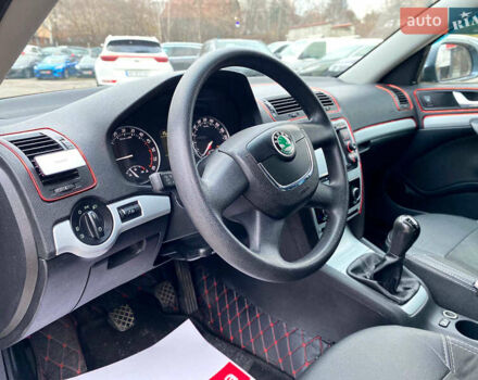 Серый Шкода Октавия, объемом двигателя 1.9 л и пробегом 295 тыс. км за 6590 $, фото 8 на Automoto.ua
