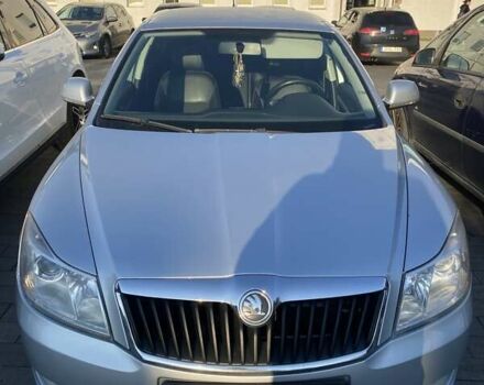 Серый Шкода Октавия, объемом двигателя 1.8 л и пробегом 197 тыс. км за 9000 $, фото 1 на Automoto.ua