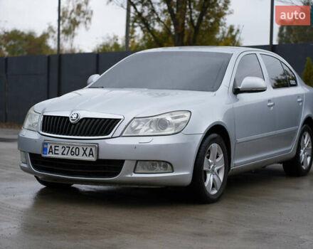 Шкода Октавія 2010 у Дніпро (Дніпропетровську) на Automoto.ua Сірий Шкода Октавія, об'ємом двигуна 1.97 л та пробігом 292 тис. км за 9300 $, фото 4 на Automoto.ua