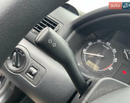 Сірий Шкода Октавія, об'ємом двигуна 1.6 л та пробігом 150 тис. км за 7500 $, фото 69 на Automoto.ua