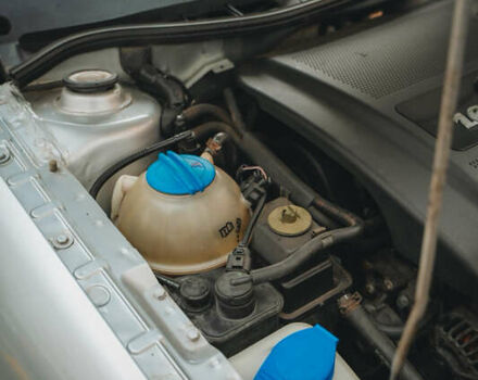 Серый Шкода Октавия, объемом двигателя 1.6 л и пробегом 203 тыс. км за 6900 $, фото 34 на Automoto.ua