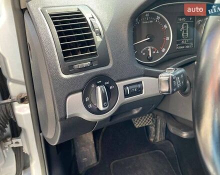 Серый Шкода Октавия, объемом двигателя 1.8 л и пробегом 251 тыс. км за 8000 $, фото 12 на Automoto.ua