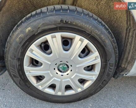 Серый Шкода Октавия, объемом двигателя 1.6 л и пробегом 194 тыс. км за 6800 $, фото 7 на Automoto.ua