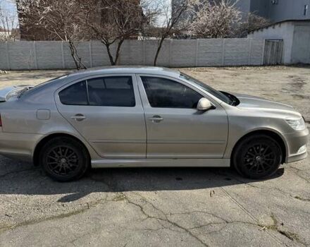 Сірий Шкода Октавія, об'ємом двигуна 1.8 л та пробігом 150 тис. км за 7500 $, фото 3 на Automoto.ua