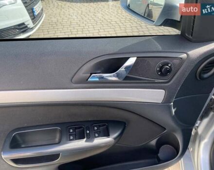 Серый Шкода Октавия, объемом двигателя 1.8 л и пробегом 251 тыс. км за 8000 $, фото 11 на Automoto.ua