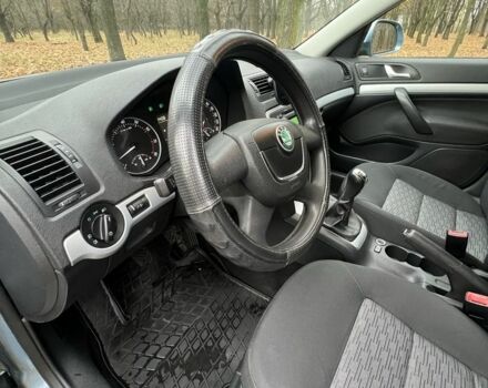 Серый Шкода Октавия, объемом двигателя 1.8 л и пробегом 204 тыс. км за 7500 $, фото 10 на Automoto.ua