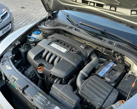 Шкода Октавия 2010 в Кривом Роге на Automoto.ua Серый Шкода Октавия, объемом двигателя 1.6 л и пробегом 237 тыс. км за 7800 $, фото 18 на Automoto.ua