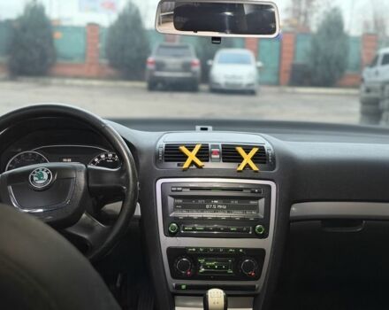 Серый Шкода Октавия, объемом двигателя 1.6 л и пробегом 200 тыс. км за 3350 $, фото 7 на Automoto.ua